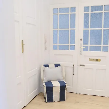 Altstadt Elegance Апартаменти *