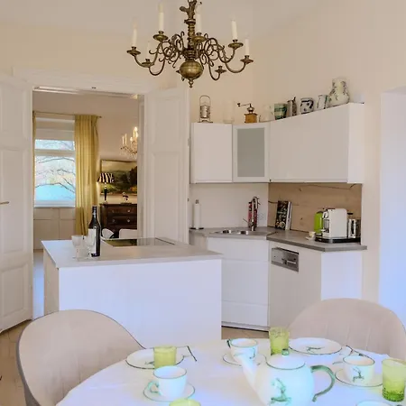 Altstadt Elegance Апартаменти Грац